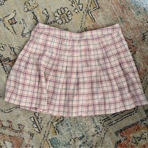 Aeropostal Pink pleated skirt